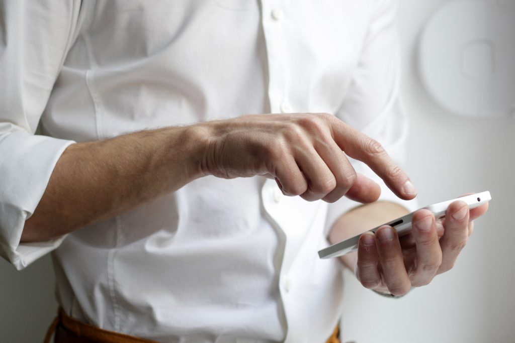 Man holding cellphone